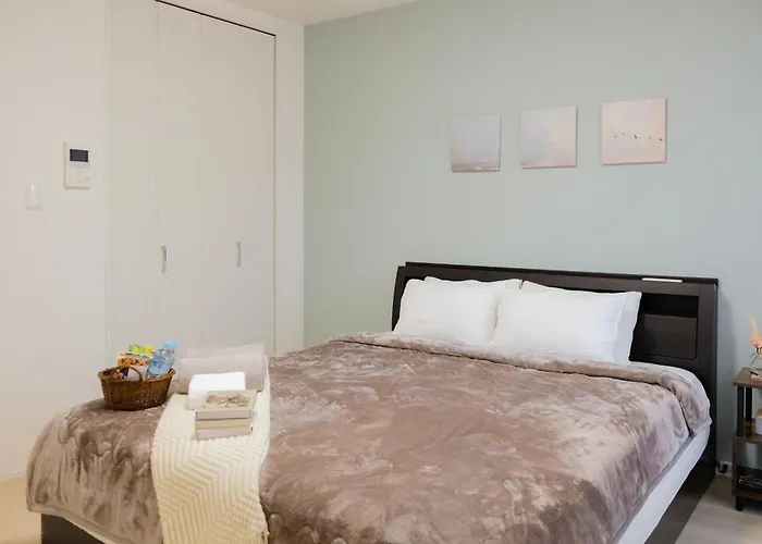 Room Near Korea Town And Osaka Expo